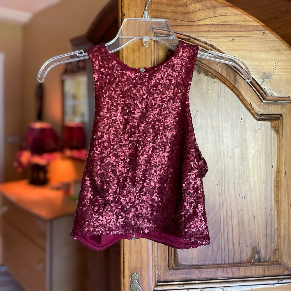 Sequin crop top!